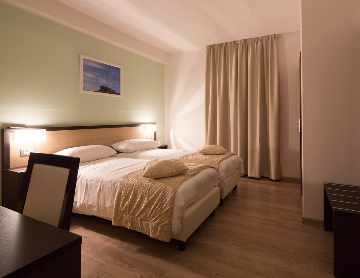 Albergo Ristorante Bismantova Castelnovo ne' Monti Εξωτερικό φωτογραφία